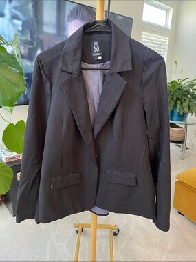 Miss Ashley Black Women's Tailored Blazer